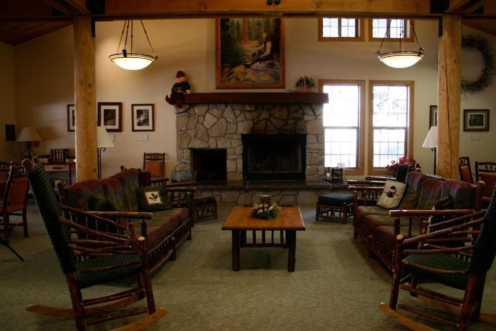 John Muir Lodge Hume Екстериор снимка